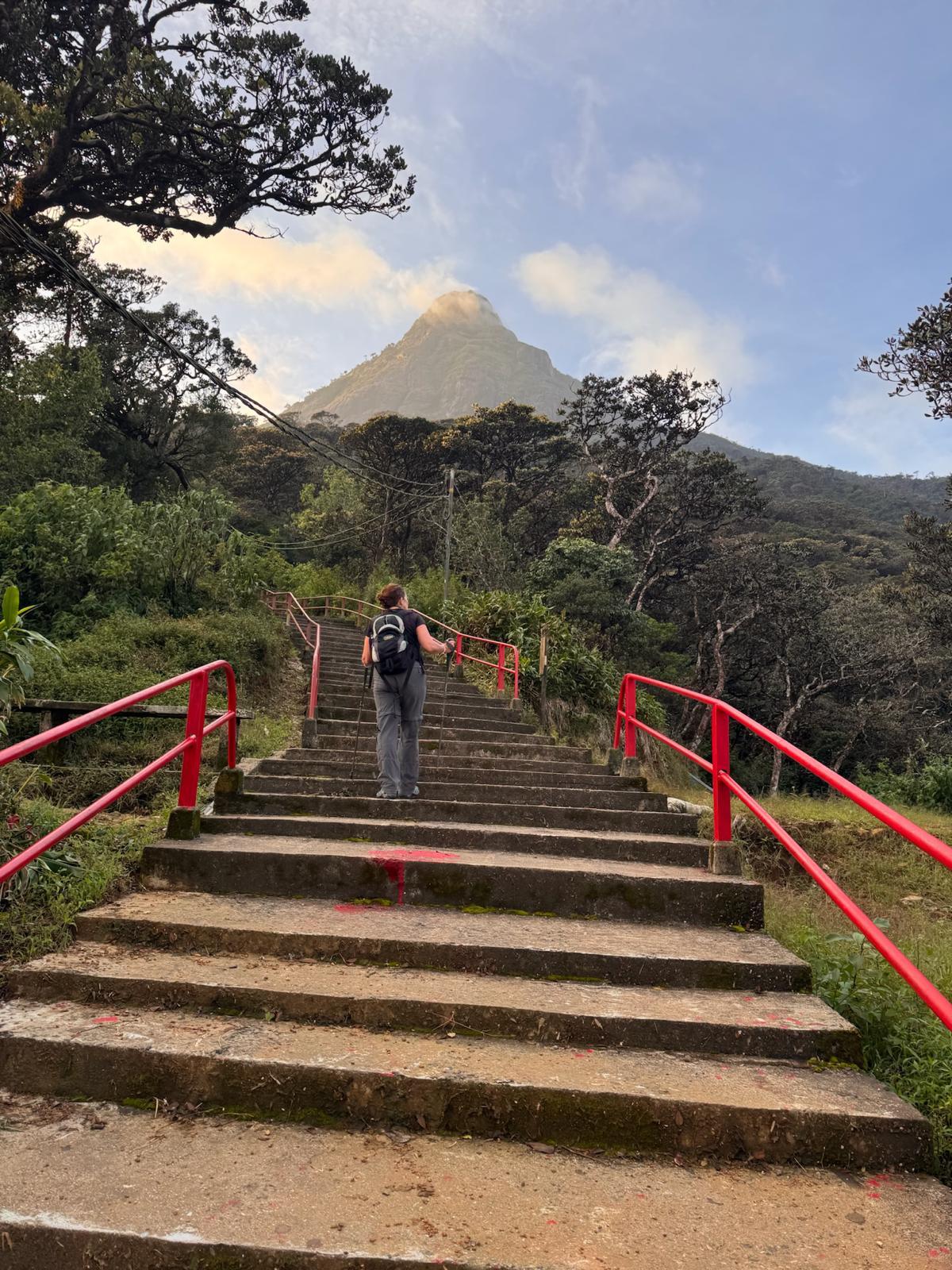 Discover Sri Lanka’s Natural Wonders: A 2-Day Adventure to Adam’s Peak
